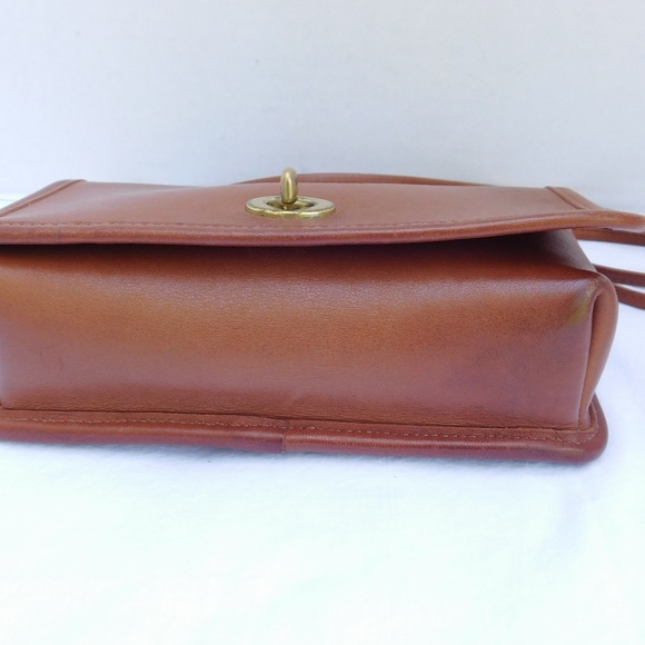 Vintage Coach Legacy Casino Crossbody Purse Tan - Picture 5 of 8